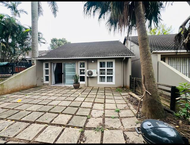 2 BEDROOM TOWNHOUSE FOR SALE IN CATO MANOR